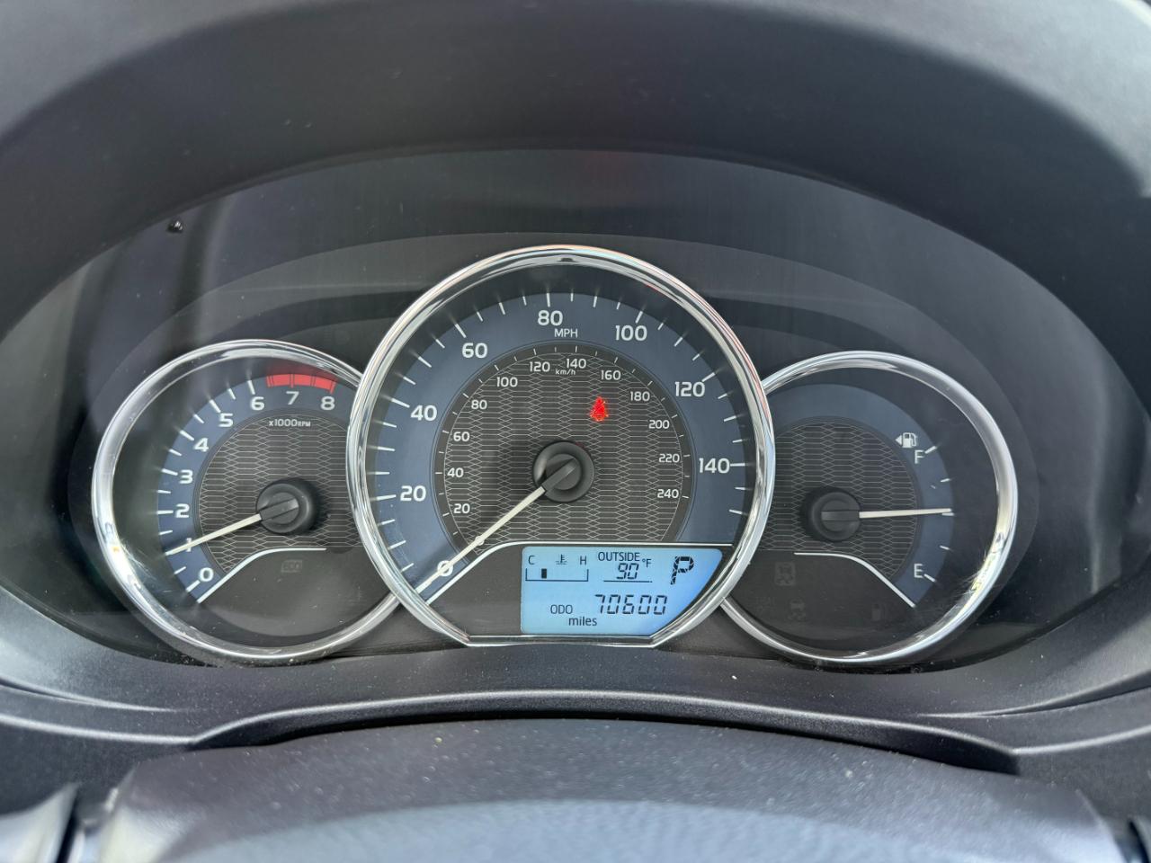 Toyota Corolla LE Premium 4D Sedan 2015