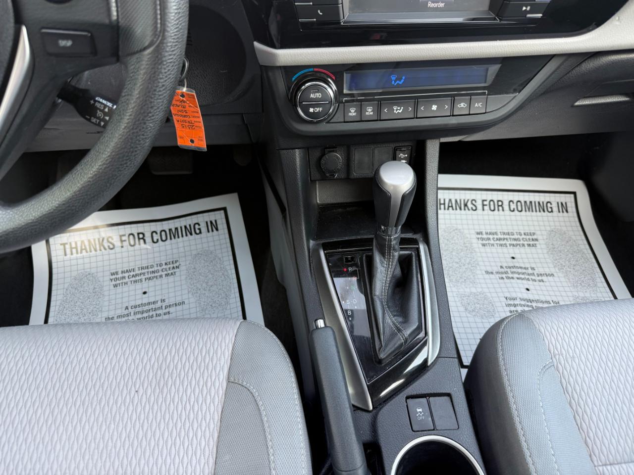 Toyota Corolla LE Premium 4D Sedan 2015