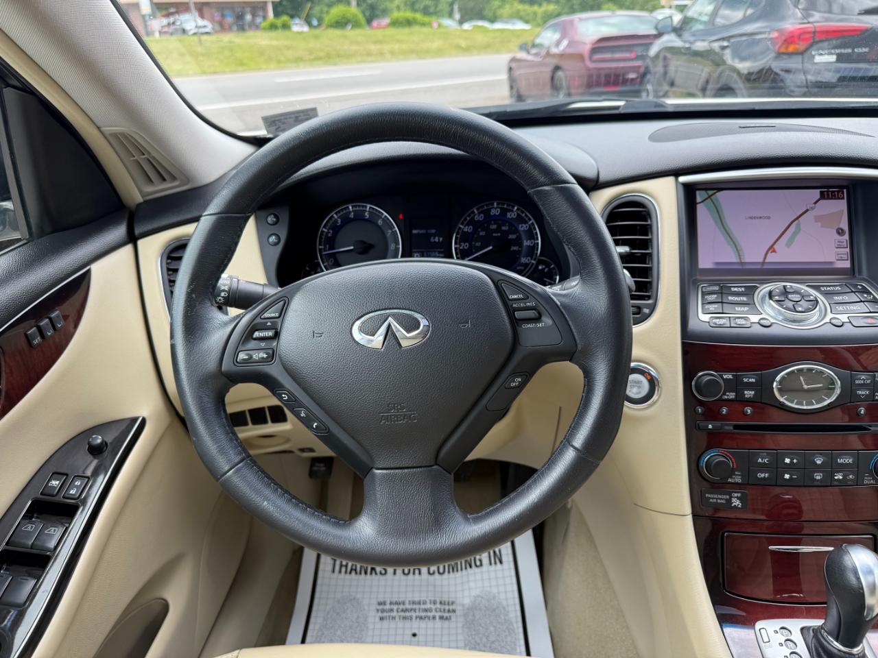 Infiniti QX50 LUXE AWD 2016