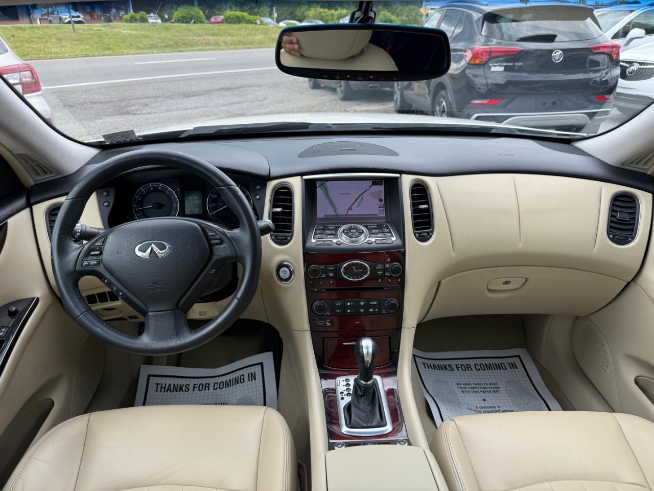 Infiniti QX50 LUXE AWD 2016