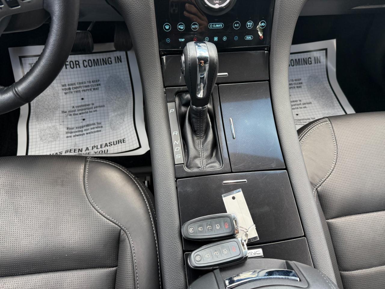 Ford Taurus Limited 2017