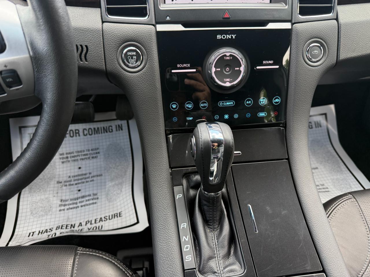 Ford Taurus Limited 2017