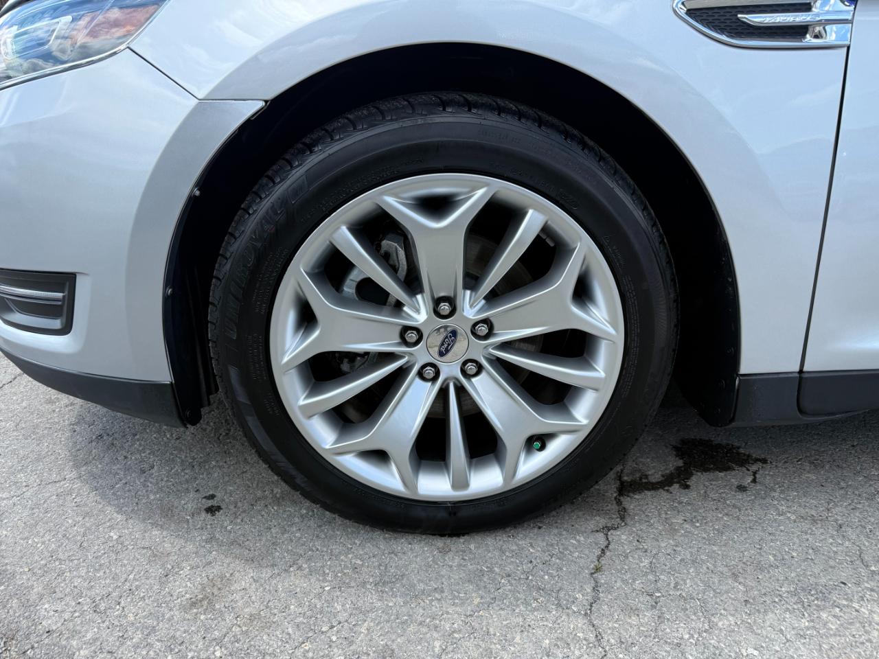 Ford Taurus Limited 2017