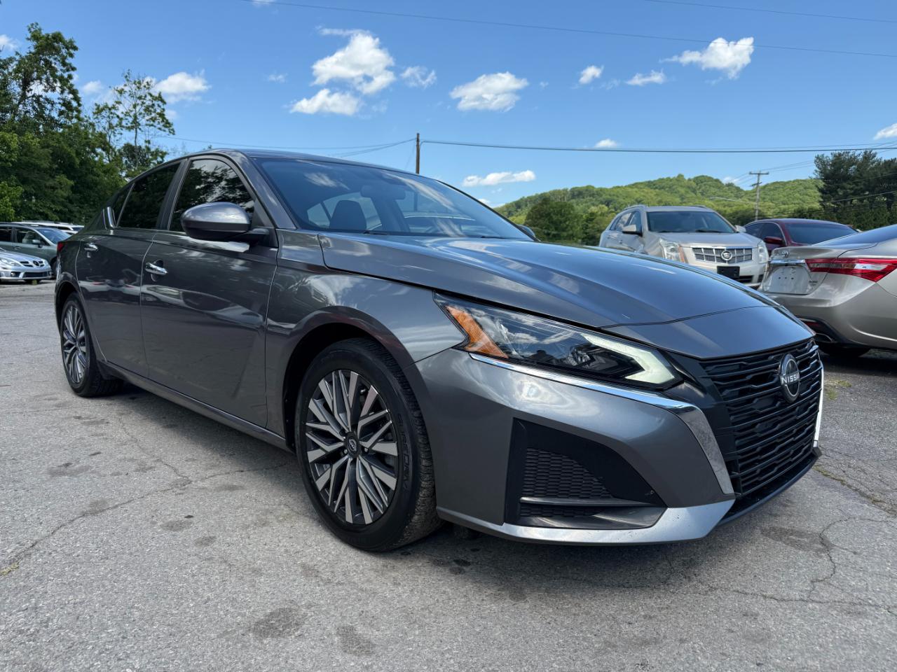 Nissan Altima 2.5 SV Sedan 2023
