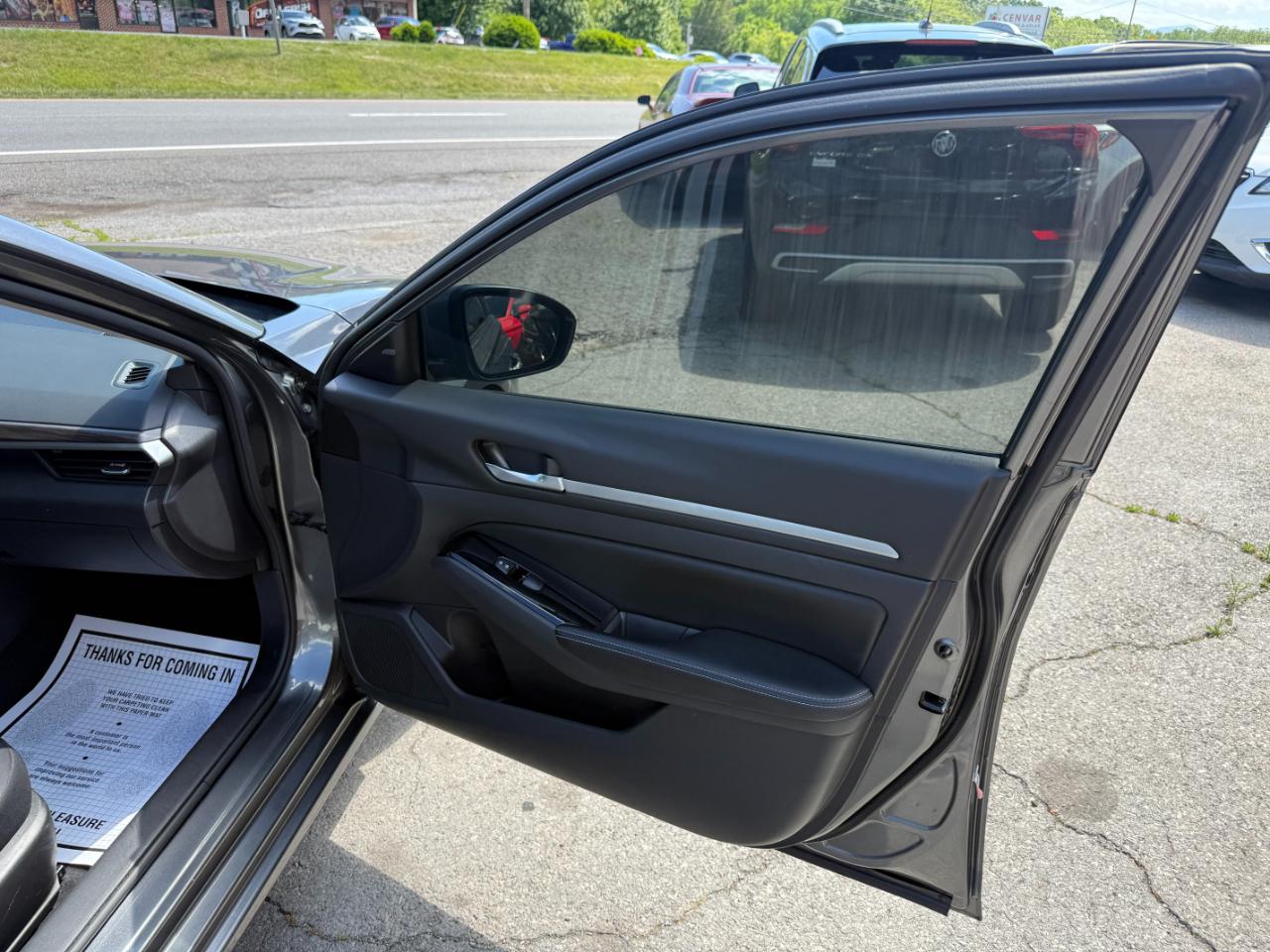 Nissan Altima 2.5 SV Sedan 2023