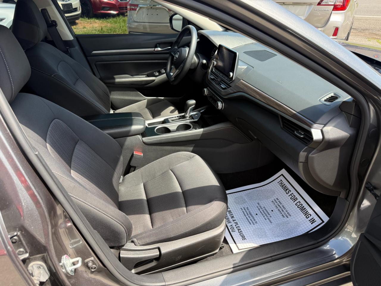 Nissan Altima 2.5 SV Sedan 2023
