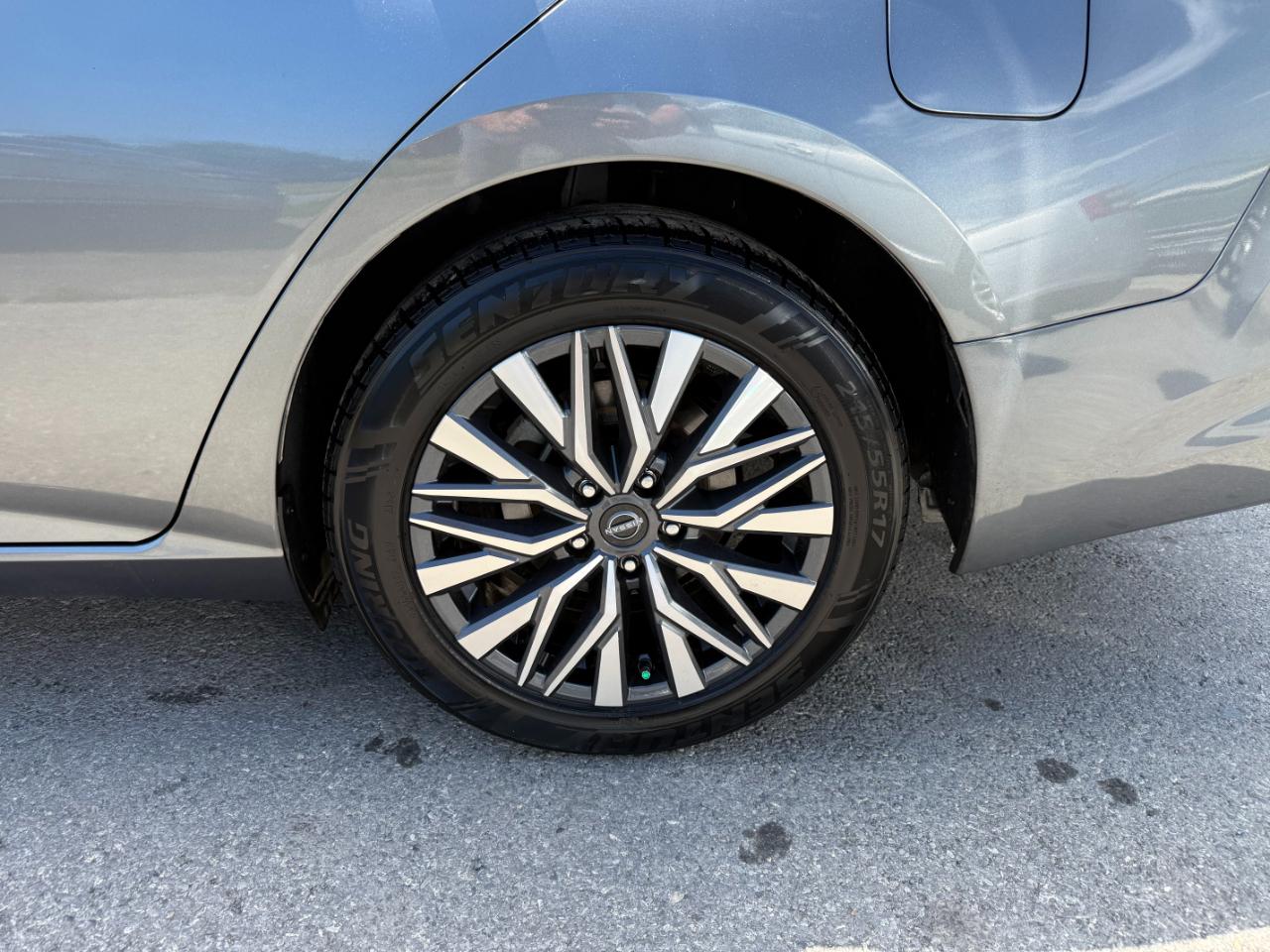 Nissan Altima 2.5 SV Sedan 2023