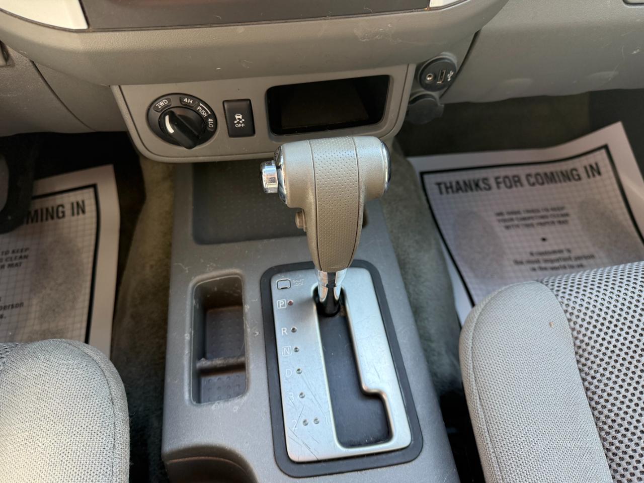 Nissan Frontier Crew Cab 4x4 SV V6 Auto 2018