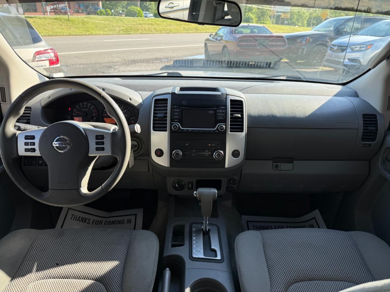 Nissan Frontier Crew Cab 4x4 SV V6 Auto 2018
