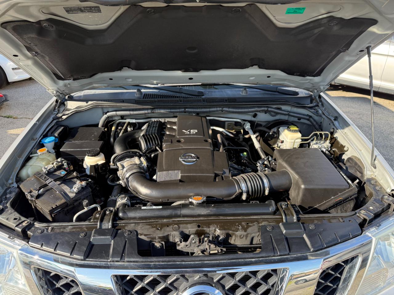 Nissan Frontier Crew Cab 4x4 SV V6 Auto 2018