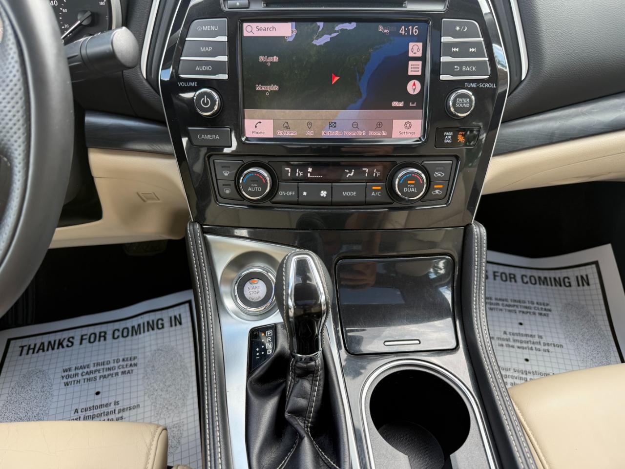 Nissan Maxima Platinum 3.5L 2021