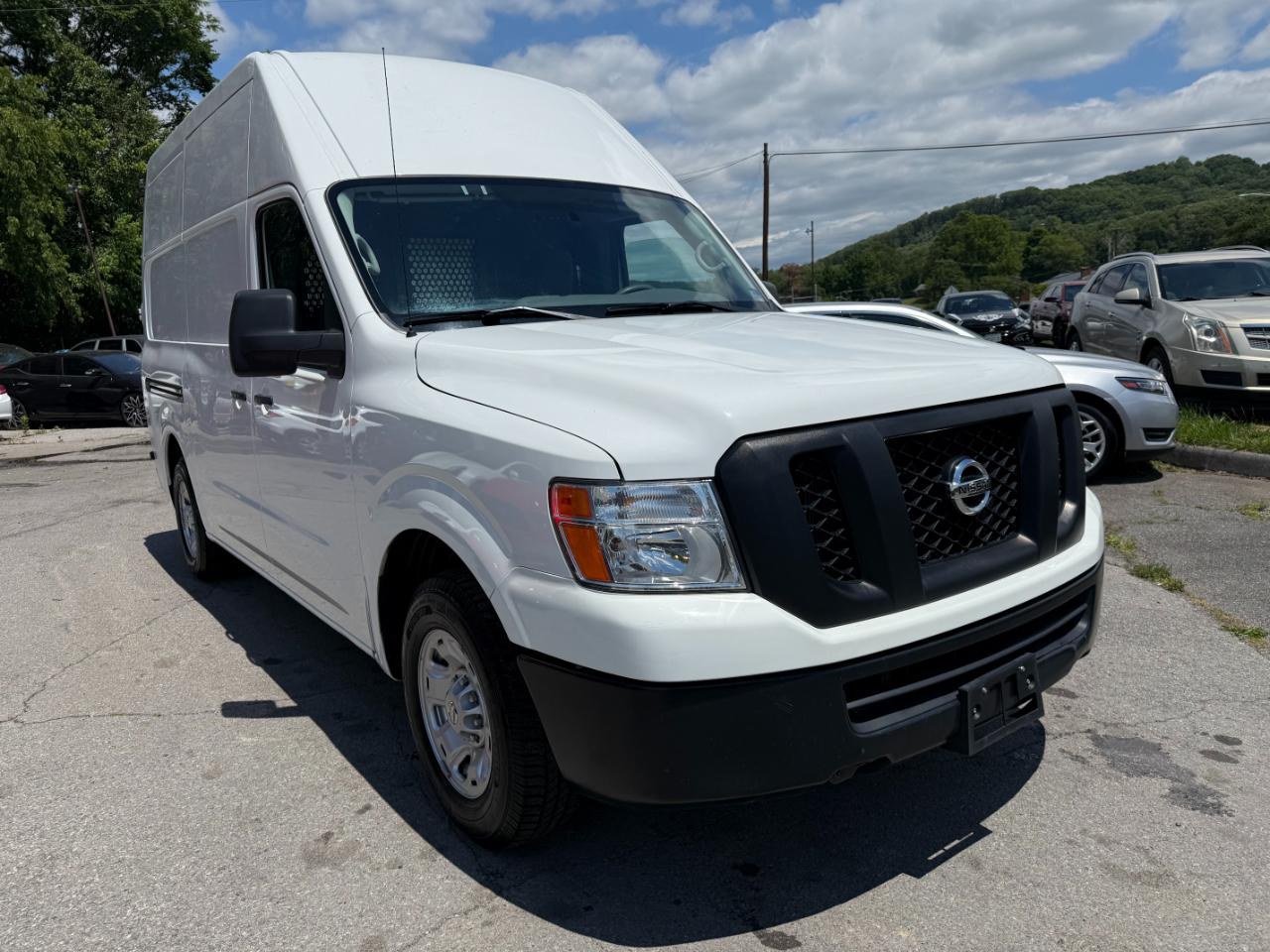 Nissan NV Cargo NV2500 HD High Roof V6 SV 2021