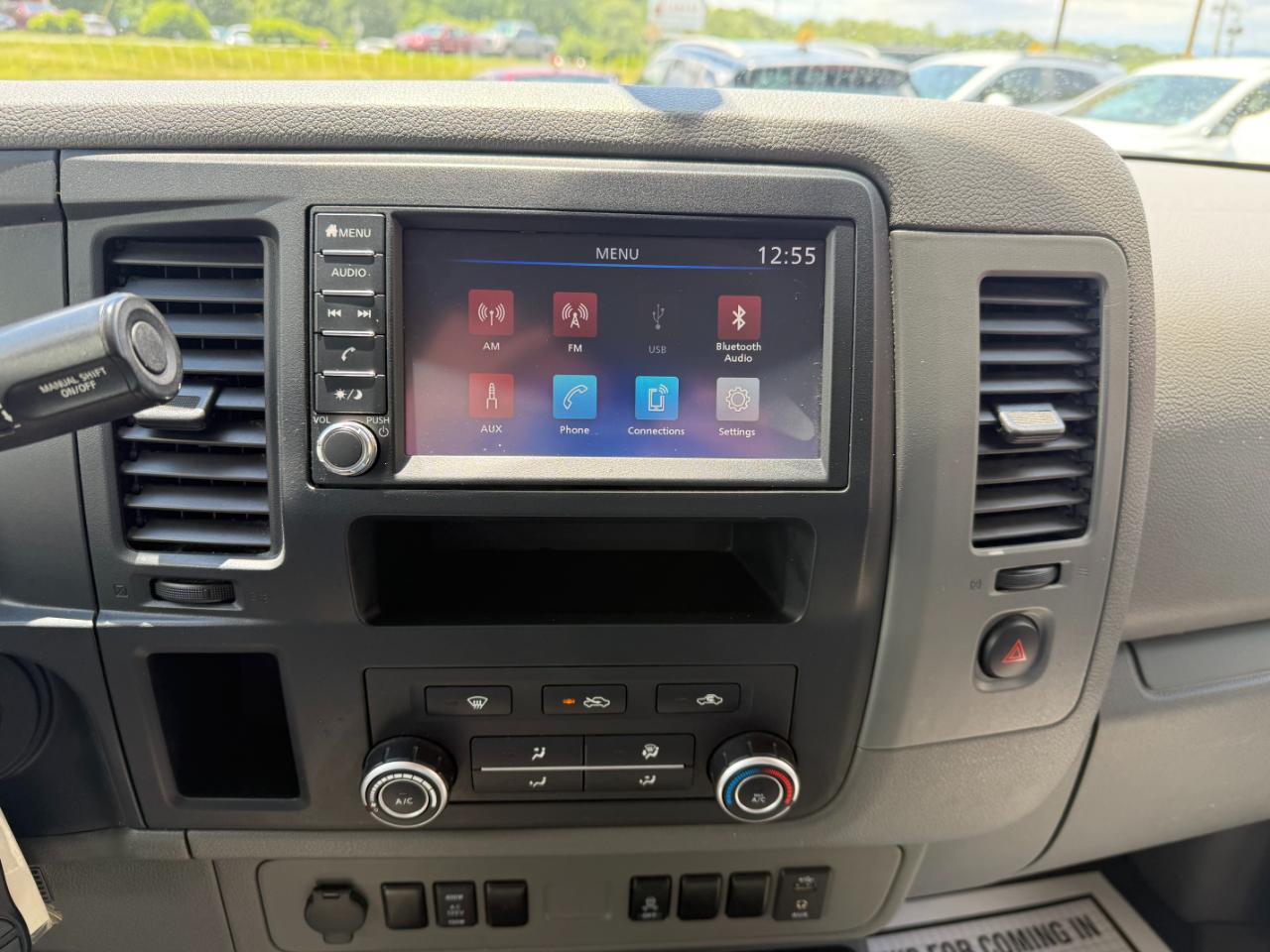 Nissan NV Cargo NV2500 HD High Roof V6 SV 2021