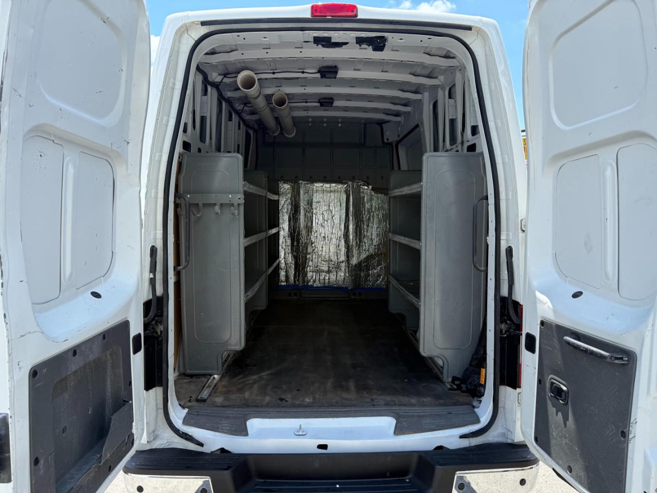 Nissan NV Cargo NV2500 HD High Roof V6 SV 2021