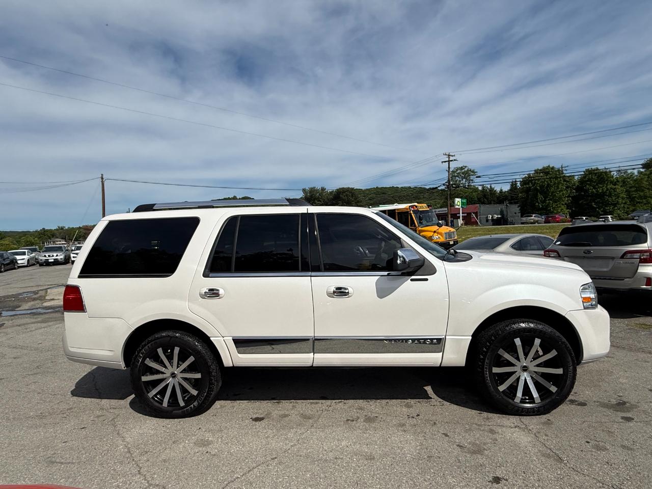 Lincoln Navigator 4WD Luxury 2010