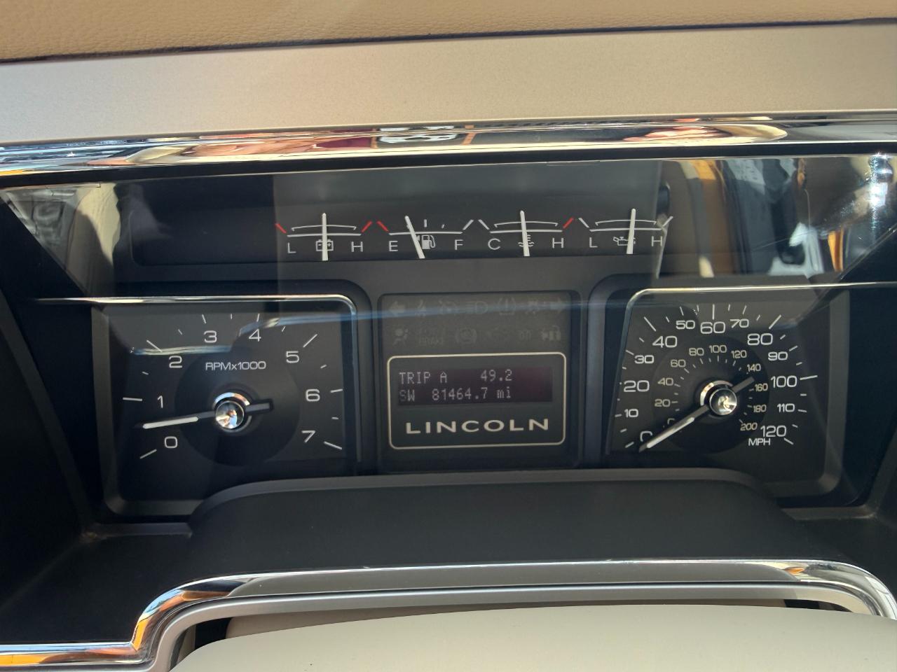 Lincoln Navigator 4WD Luxury 2010