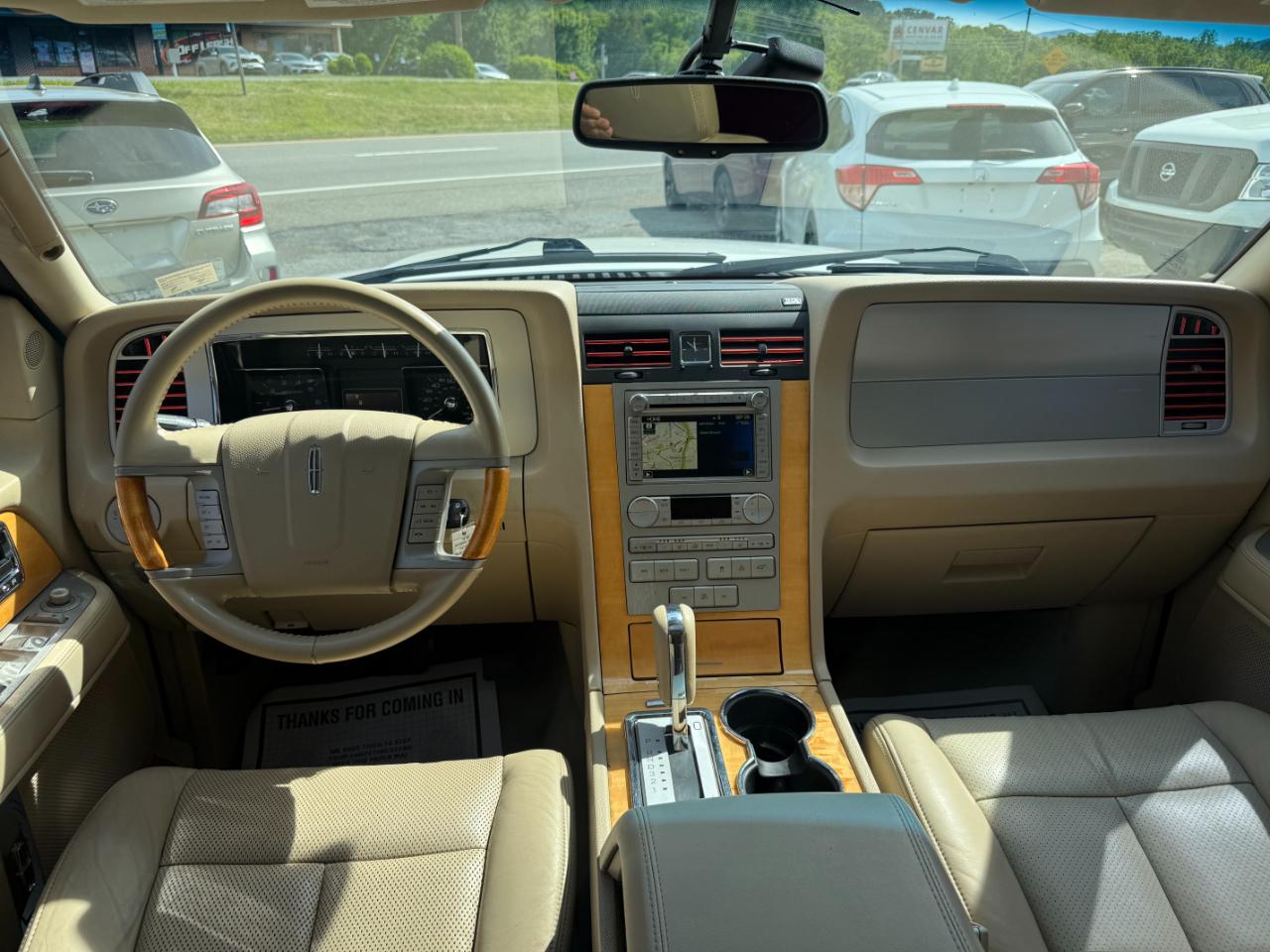 Lincoln Navigator 4WD Luxury 2010