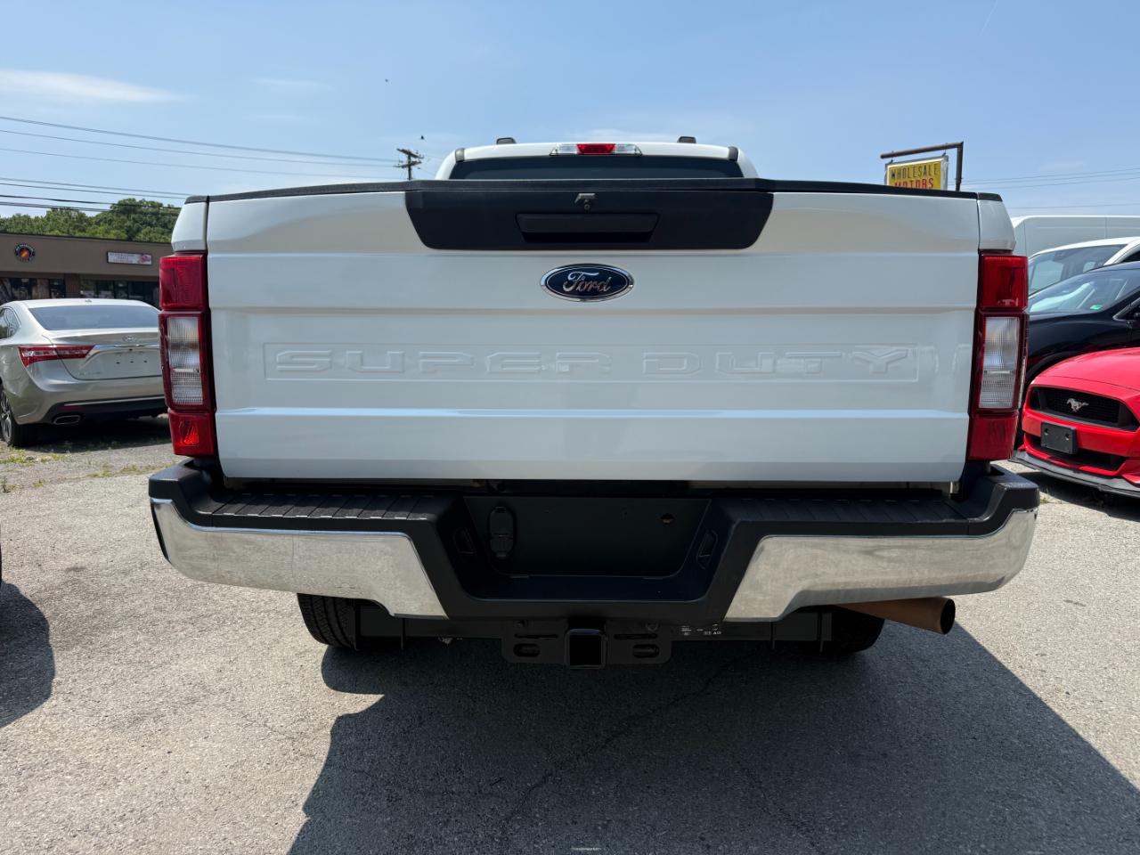 Ford Super Duty F-250 SRW XL 4WD Crew Cab 8' Box 2022
