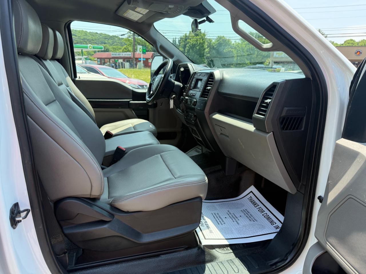 Ford Super Duty F-250 SRW XL 4WD Crew Cab 8' Box 2022