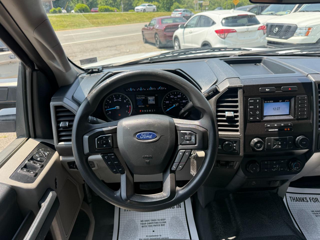 Ford Super Duty F-250 SRW XL 4WD Crew Cab 8' Box 2022