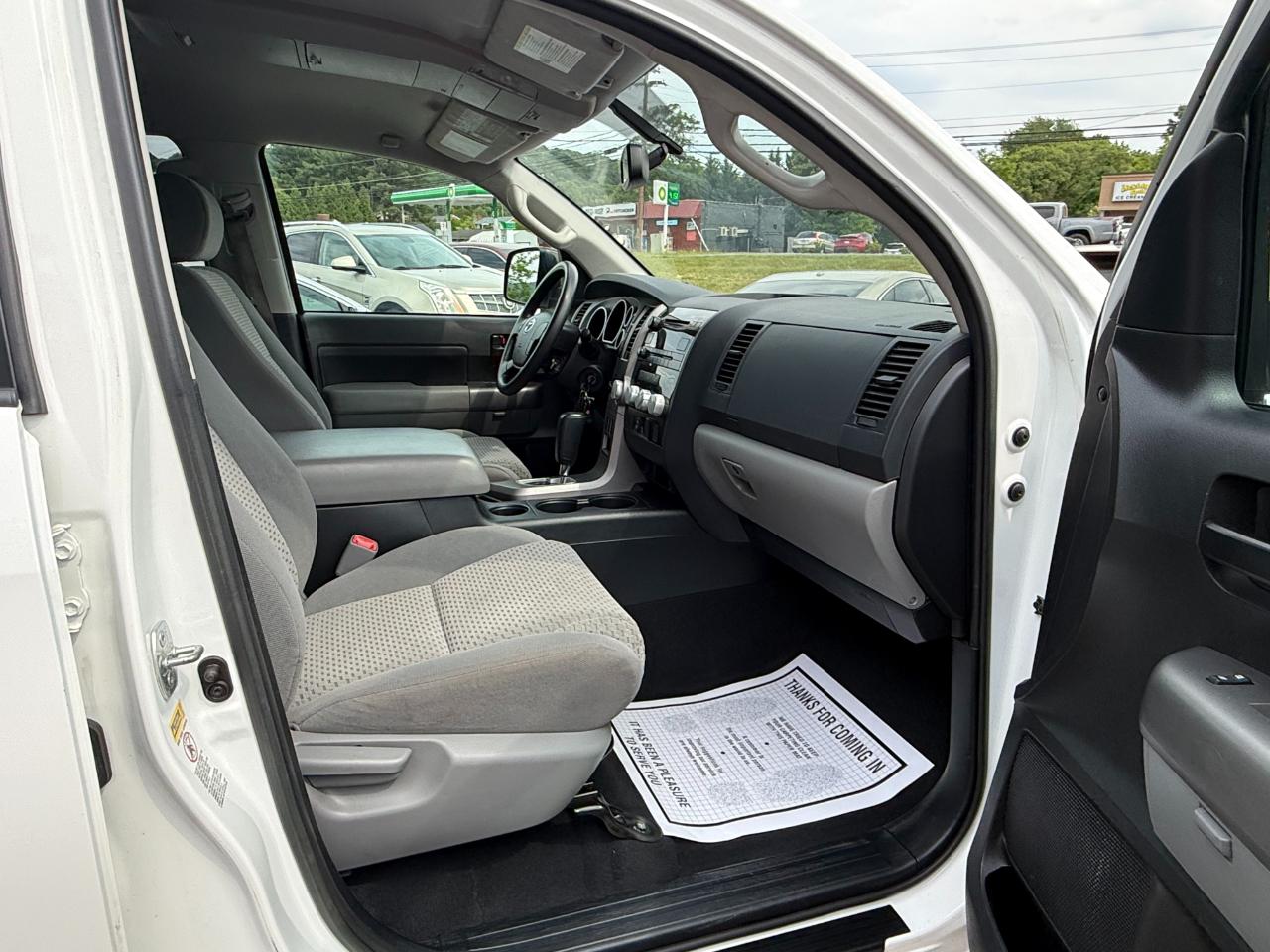Toyota Tundra 4WD  2013