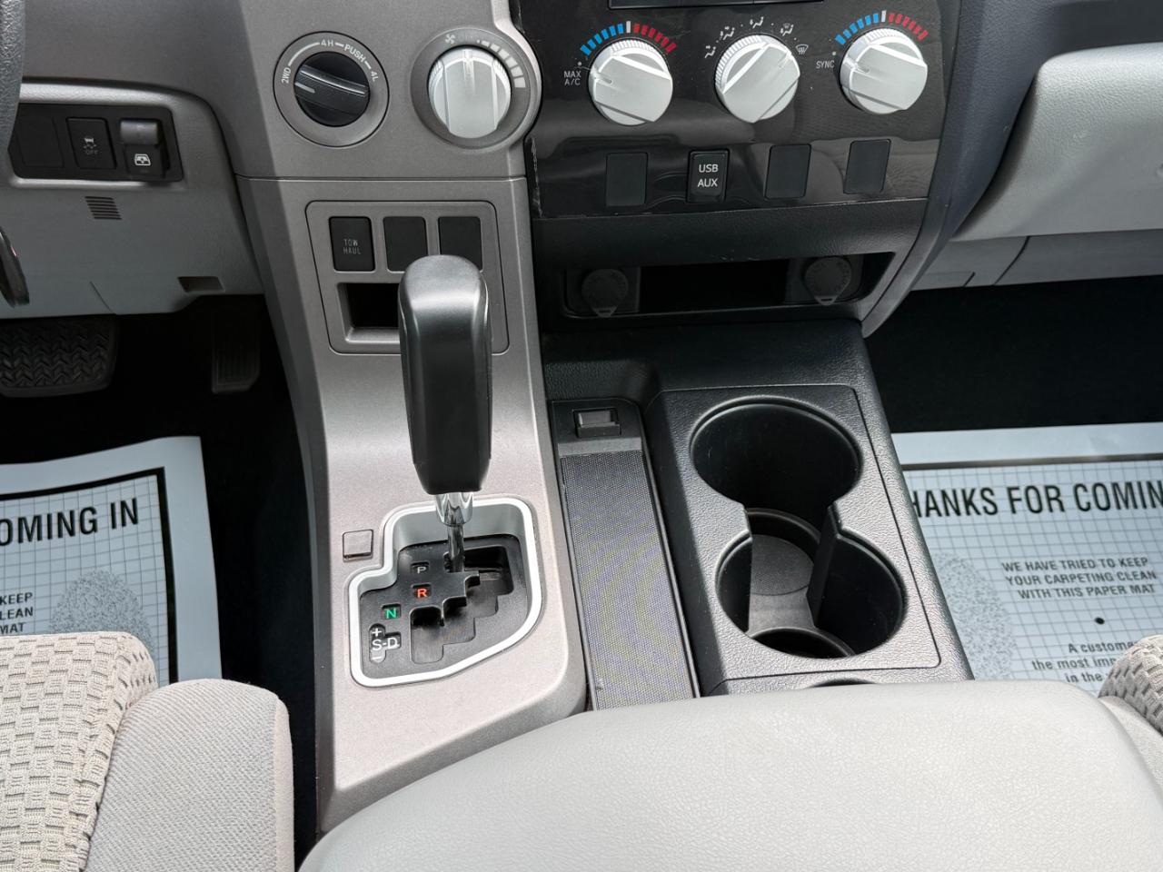 Toyota Tundra 4WD  2013