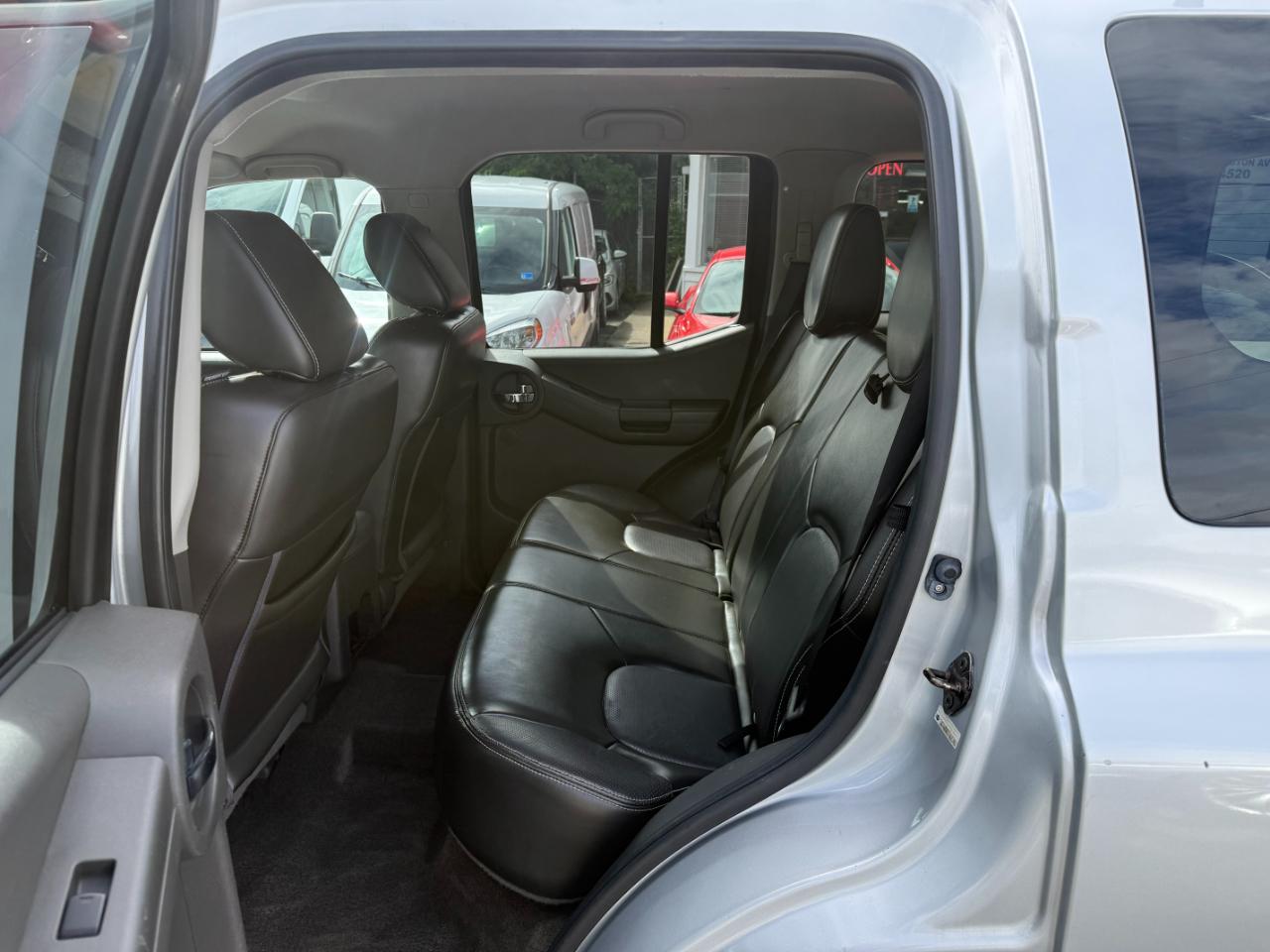 Nissan Xterra 4WD 4dr Auto Pro-4X 2015