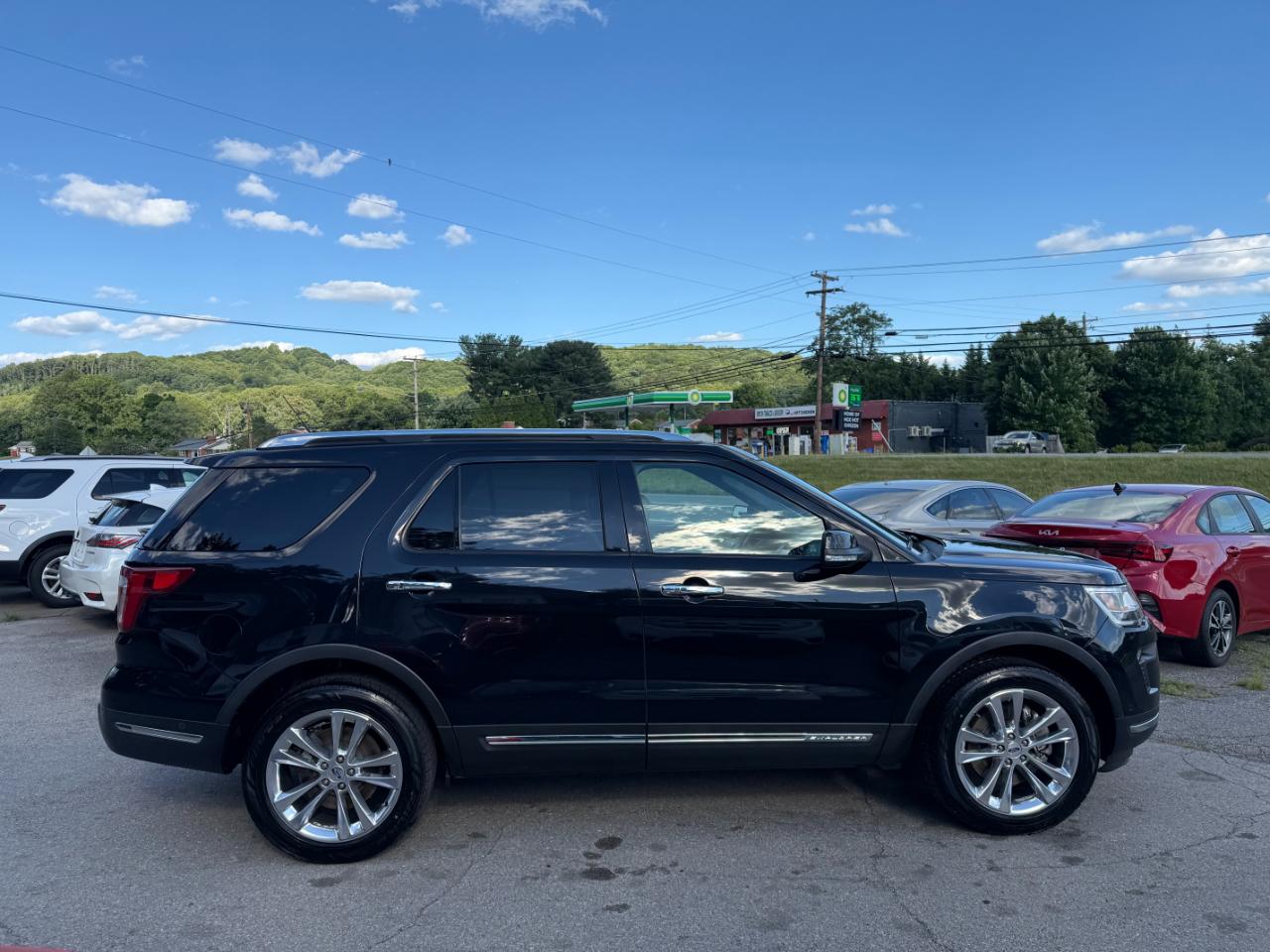 Ford Explorer Limited 4WD 2019