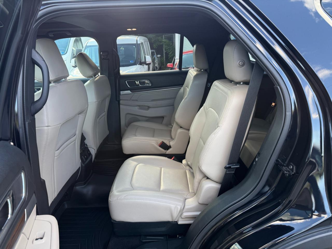 Ford Explorer Limited 4WD 2019