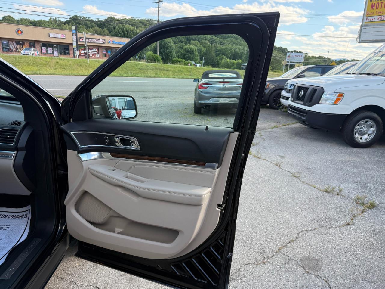 Ford Explorer Limited 4WD 2019