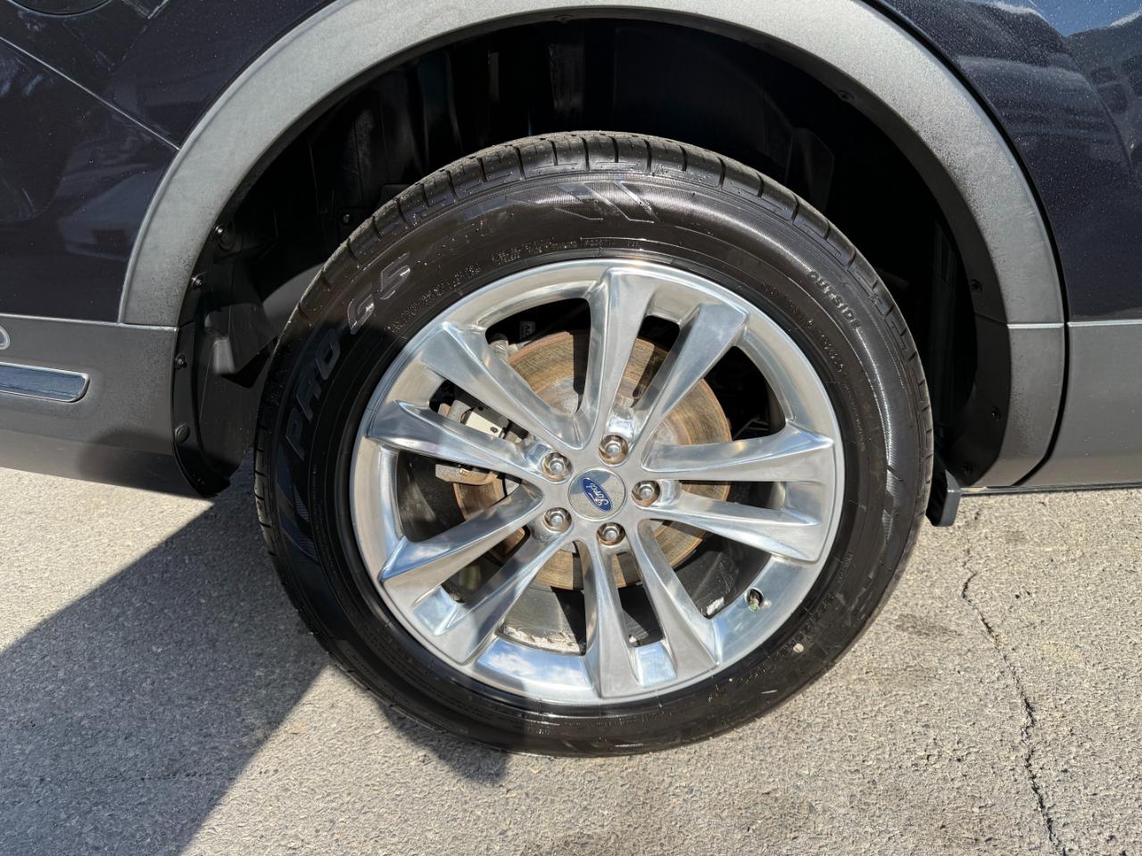 Ford Explorer Limited 4WD 2019