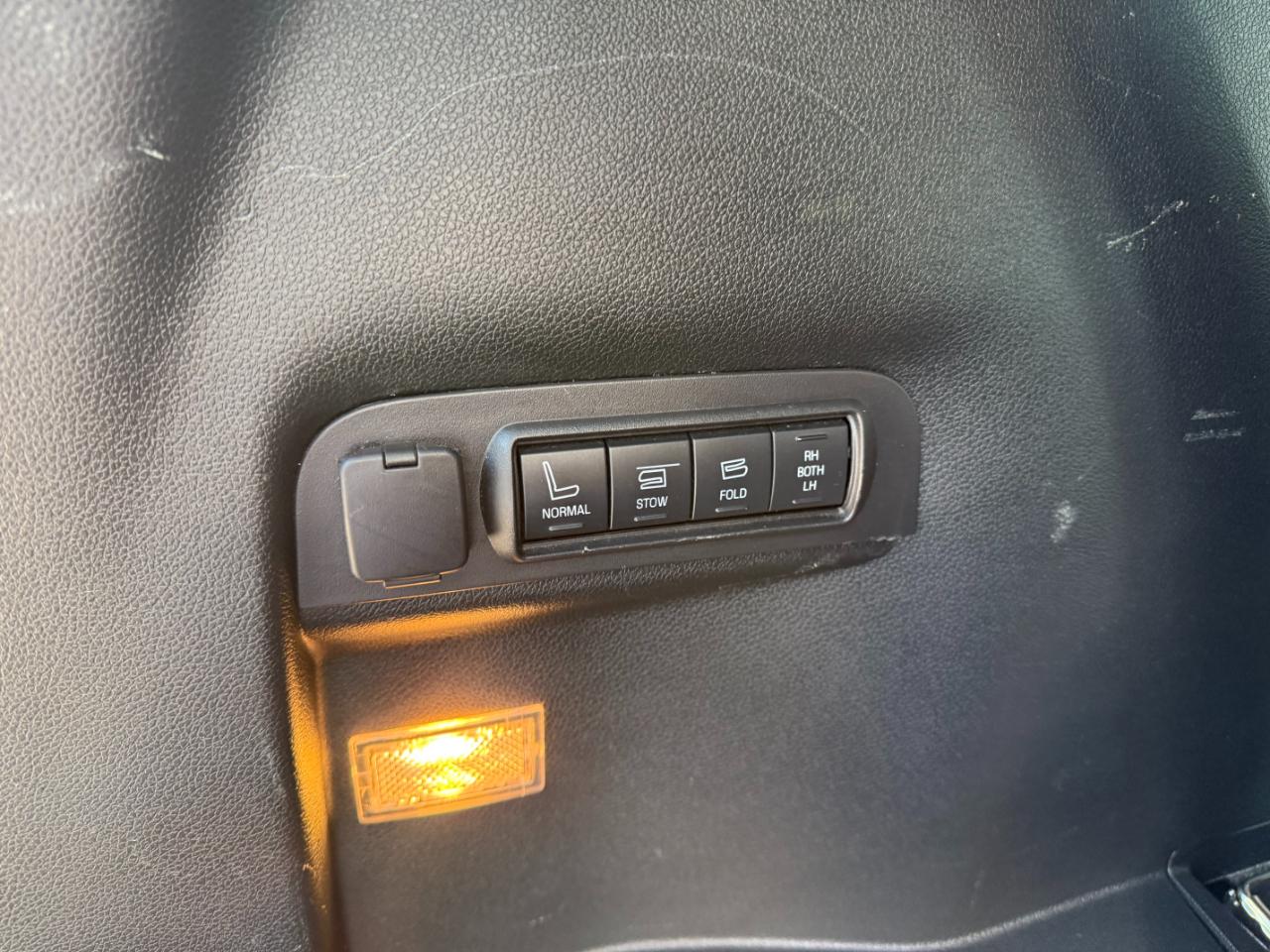 Ford Explorer Limited 4WD 2019