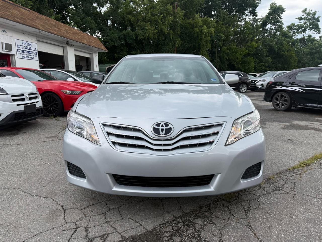 Toyota Camry LE 2011