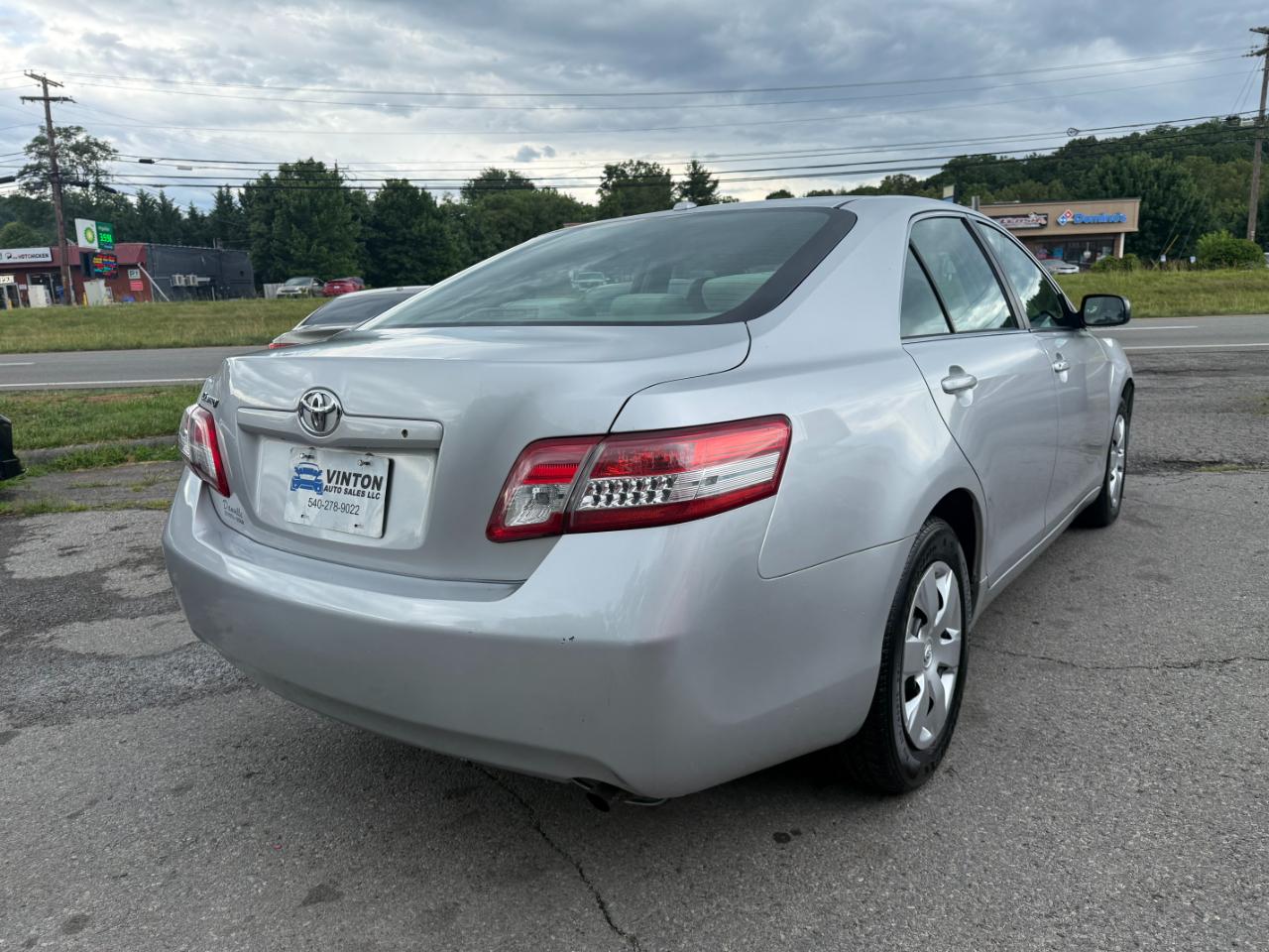 Toyota Camry LE 2011