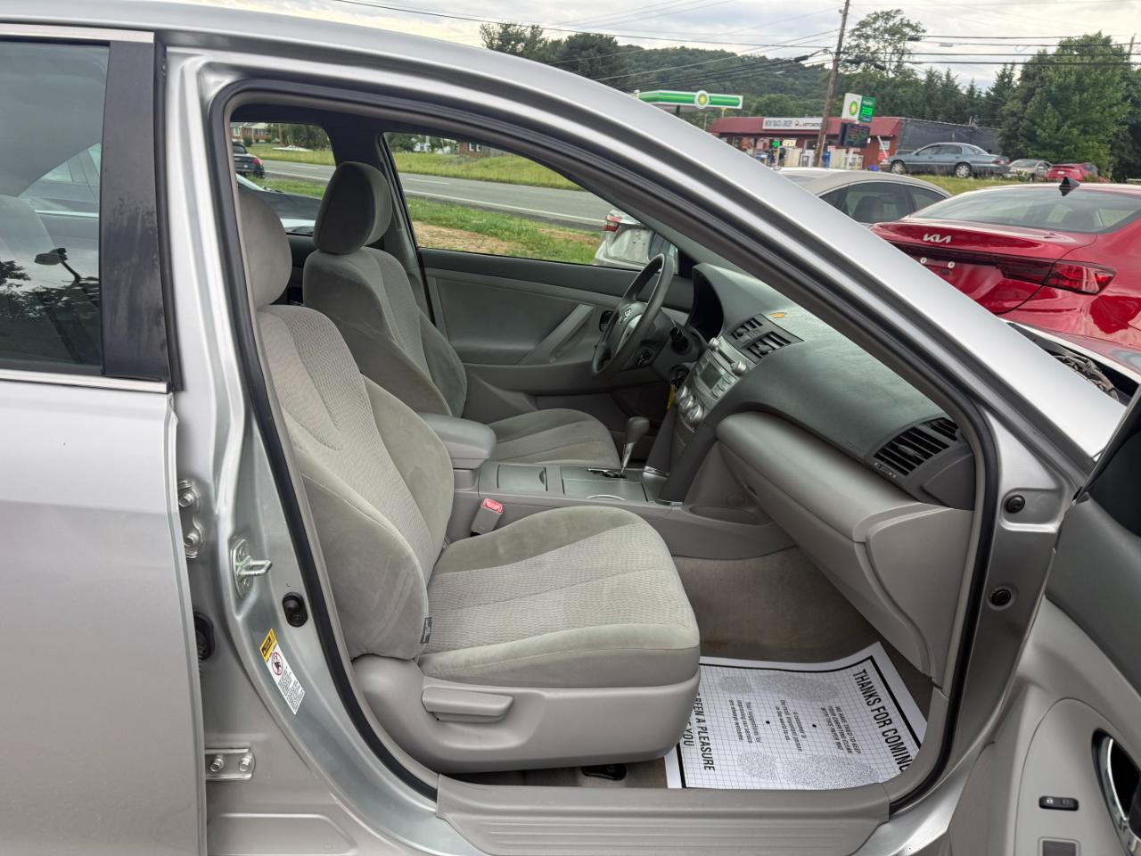 Toyota Camry LE 2011