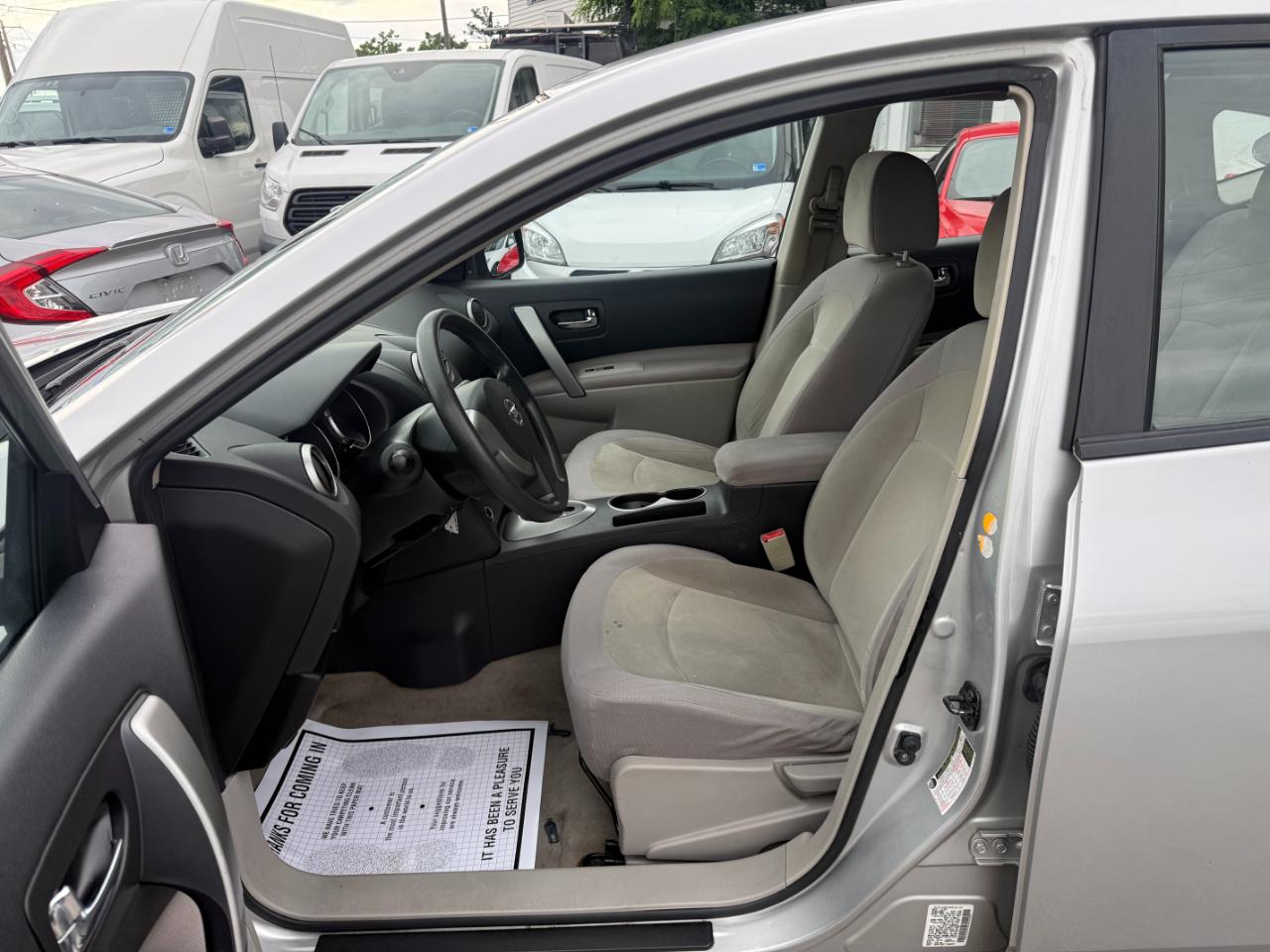 Nissan Rogue S AWD 2009