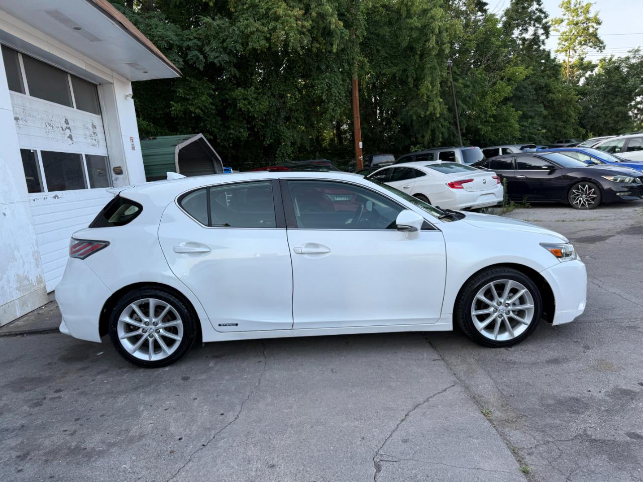 Lexus CT 200h Hybrid 4D Hatchback 2015