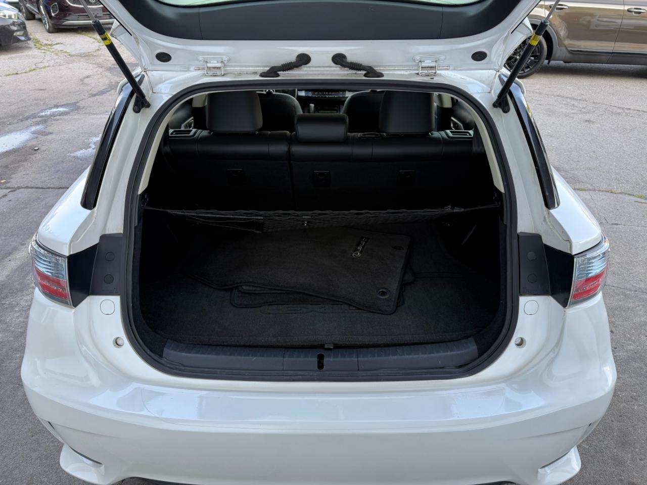 Lexus CT 200h Hybrid 4D Hatchback 2015