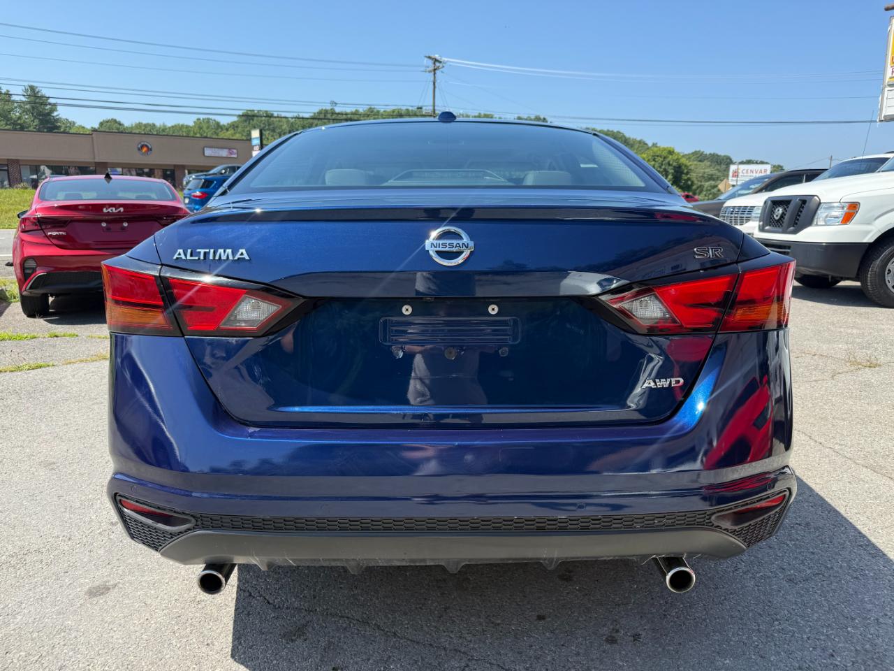 Nissan Altima 2.5 SR AWD Sedan 2020