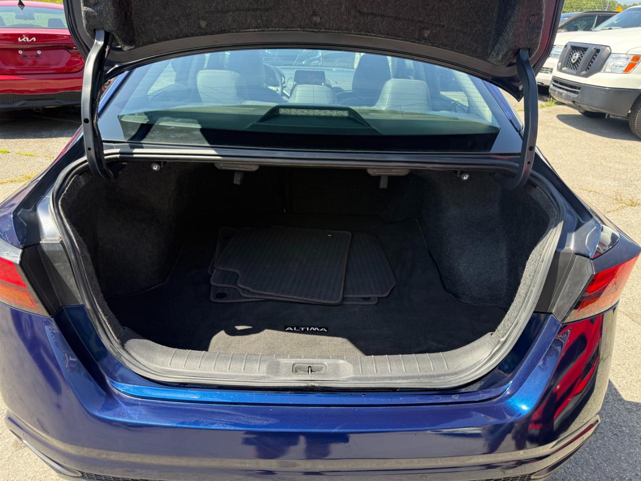 Nissan Altima 2.5 SR AWD Sedan 2020