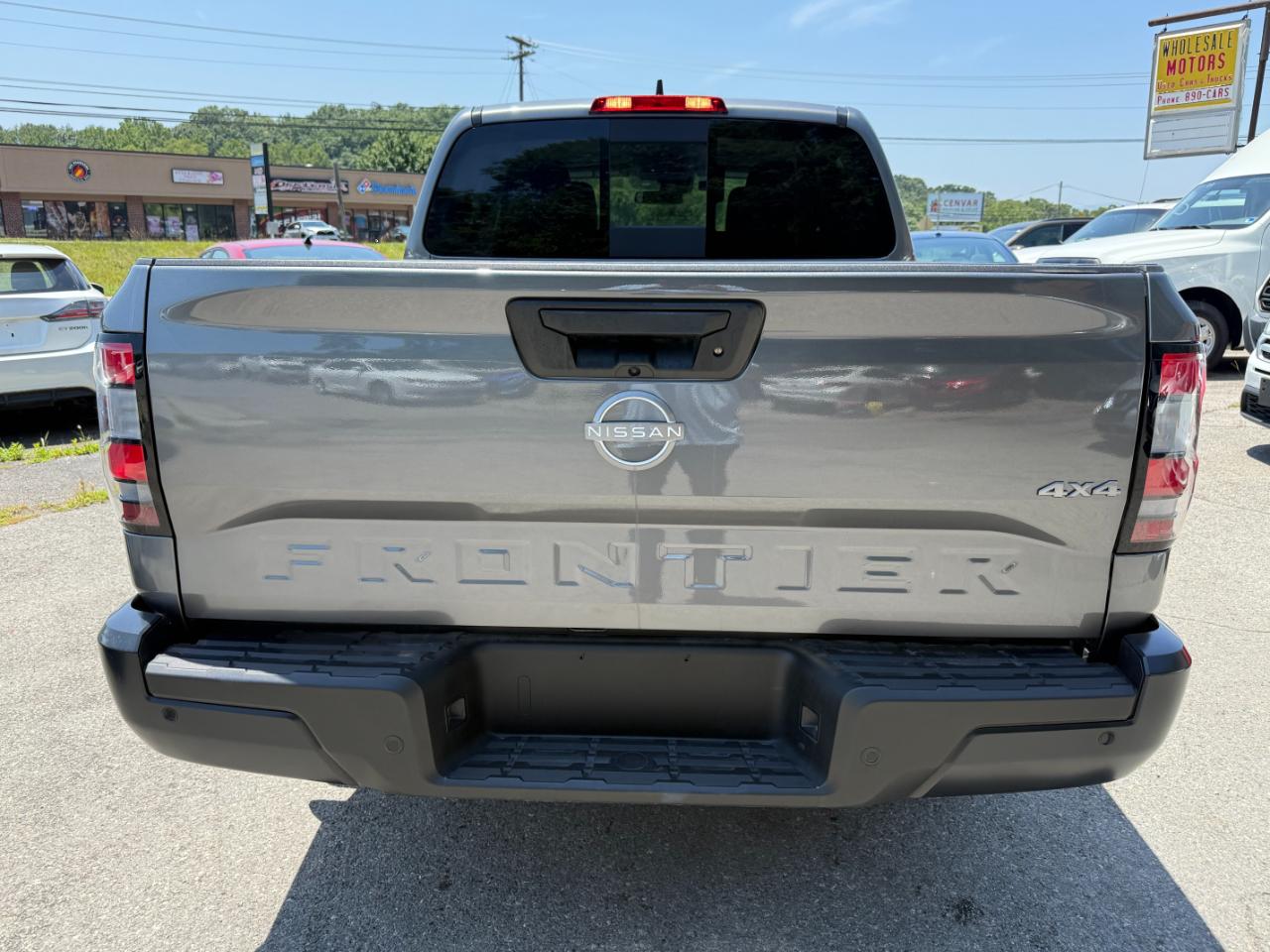 Nissan Frontier Crew Cab 4x4 S 2025