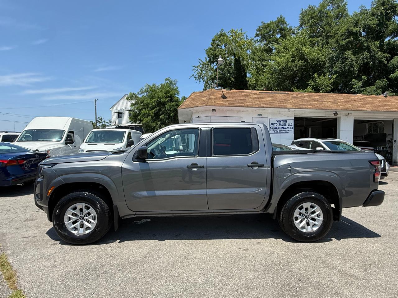 Nissan Frontier Crew Cab 4x4 S 2025