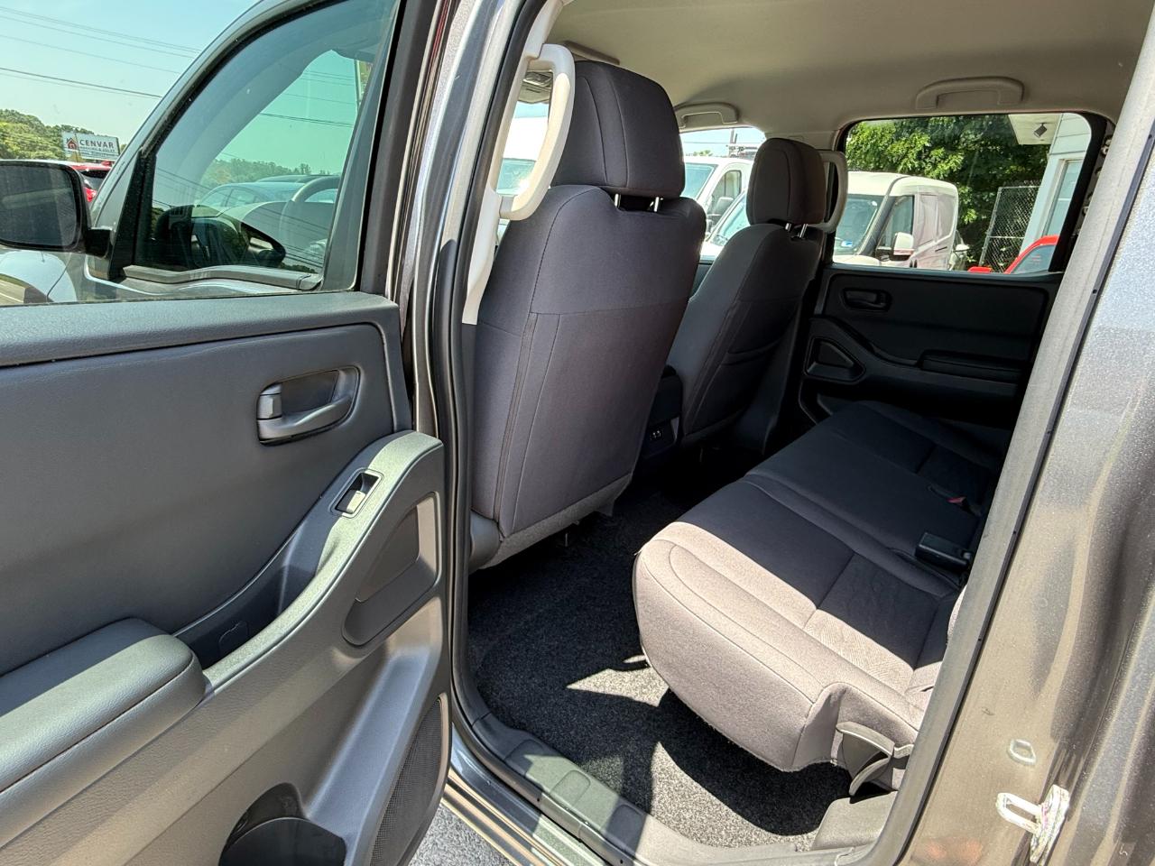 Nissan Frontier Crew Cab 4x4 S 2025