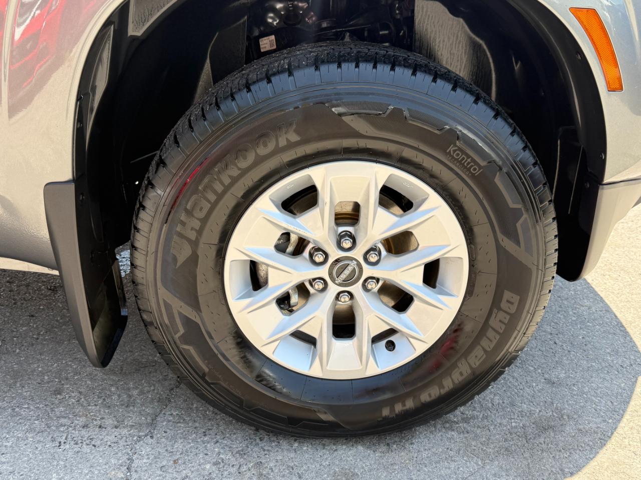Nissan Frontier Crew Cab 4x4 S 2025
