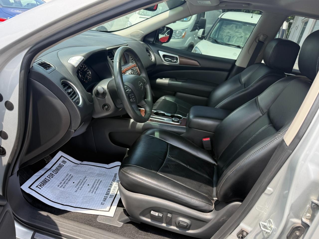 Nissan Pathfinder 4x4 Platinum 2018