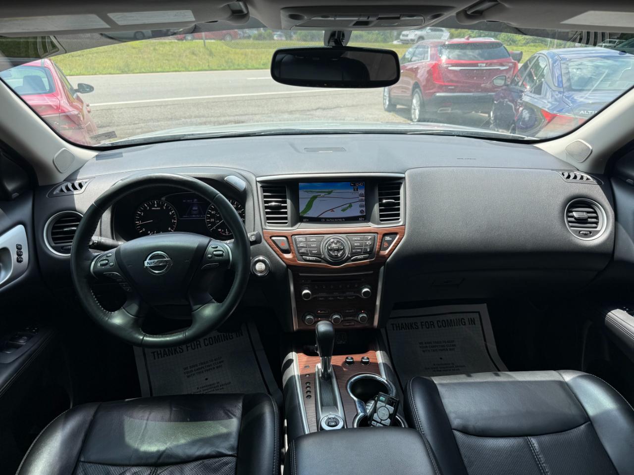 Nissan Pathfinder 4x4 Platinum 2018