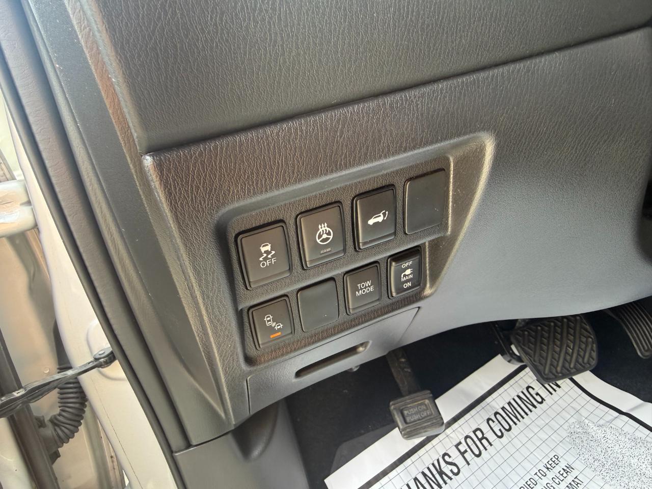 Nissan Pathfinder 4x4 Platinum 2018