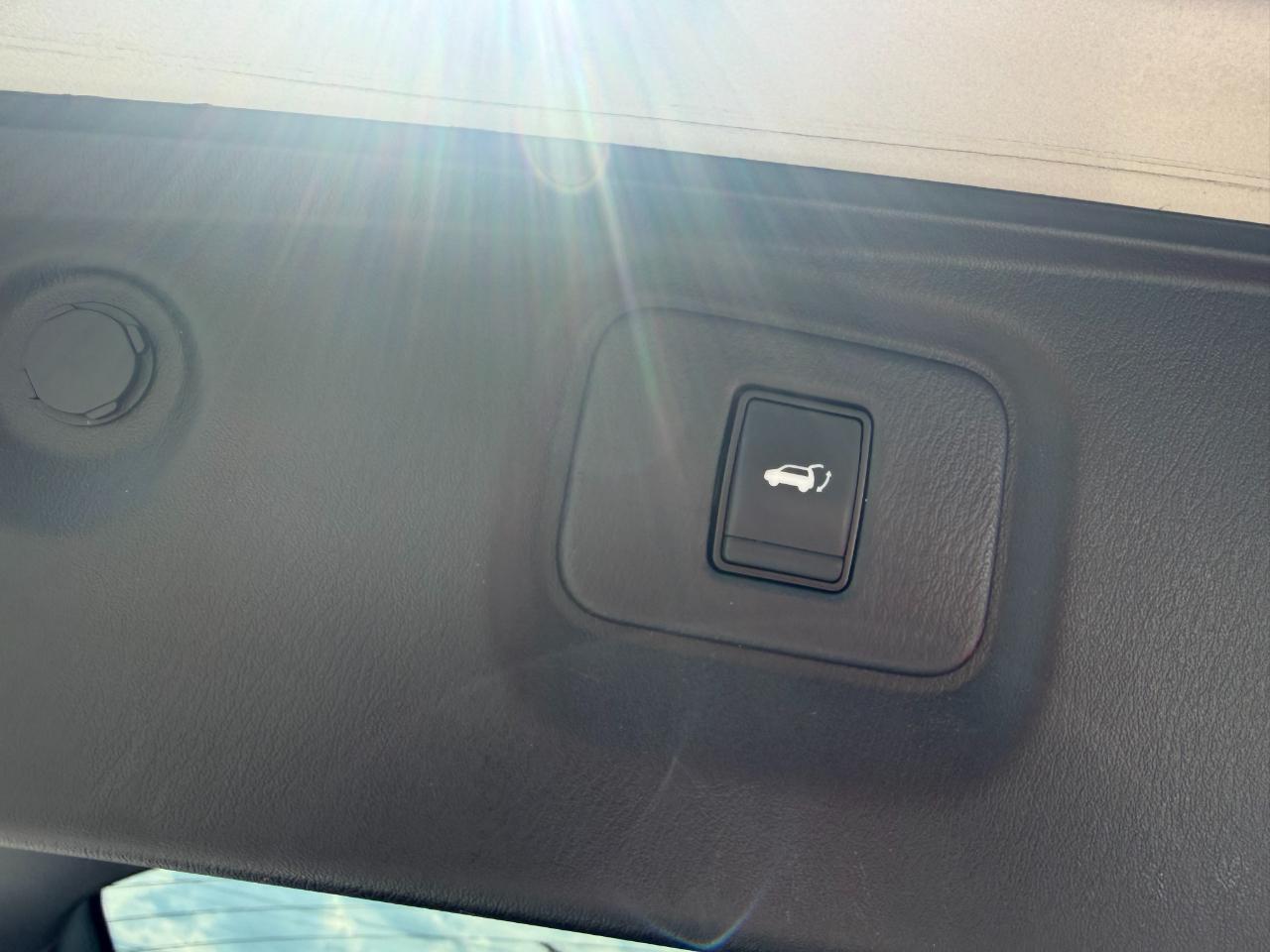 Nissan Pathfinder 4x4 Platinum 2018