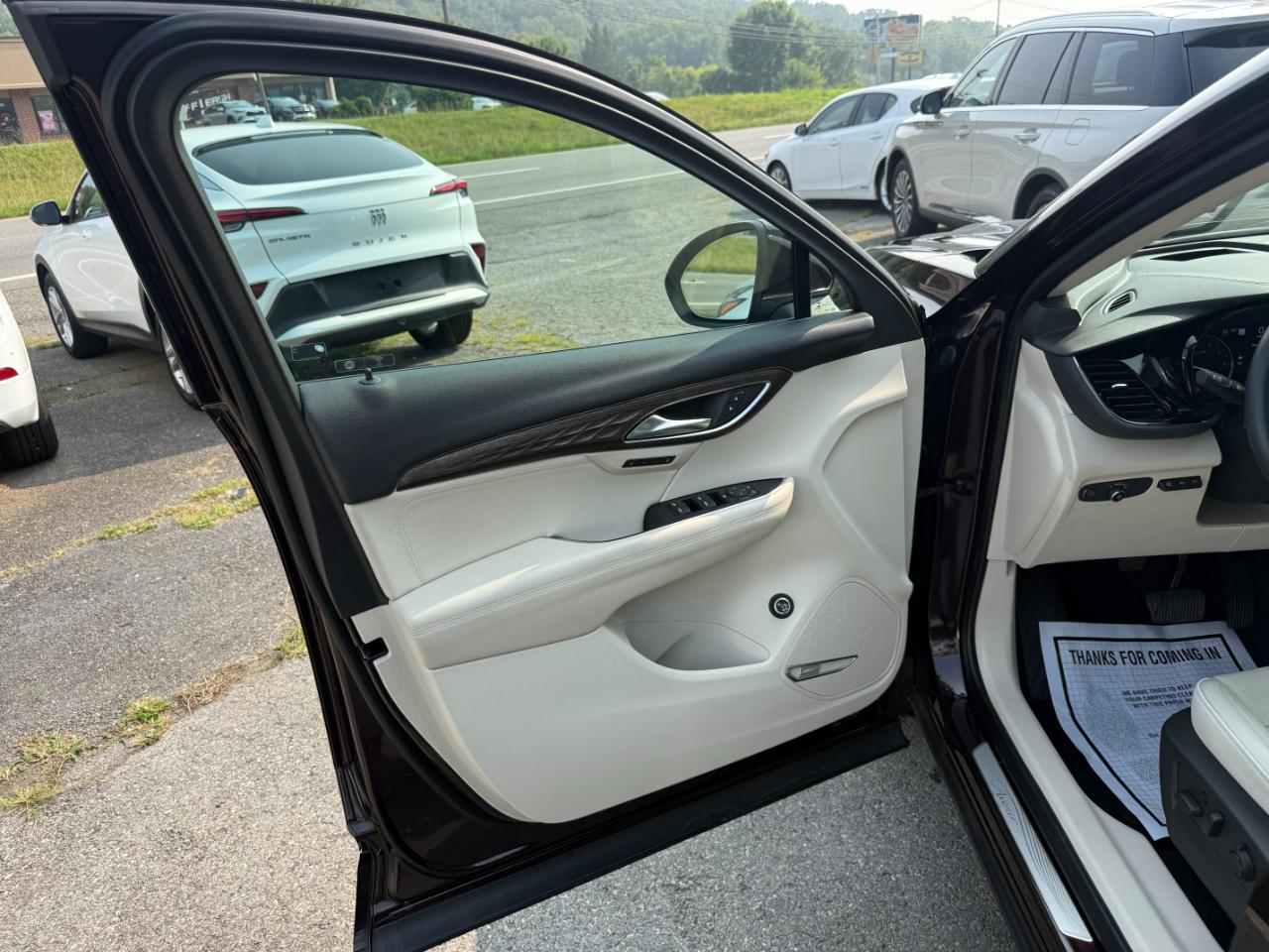 Buick Envision  2021