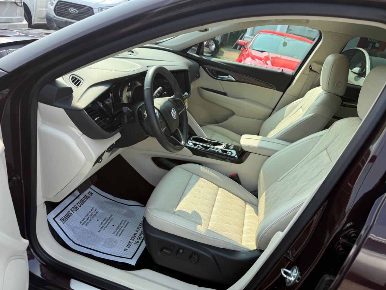 Buick Envision  2021